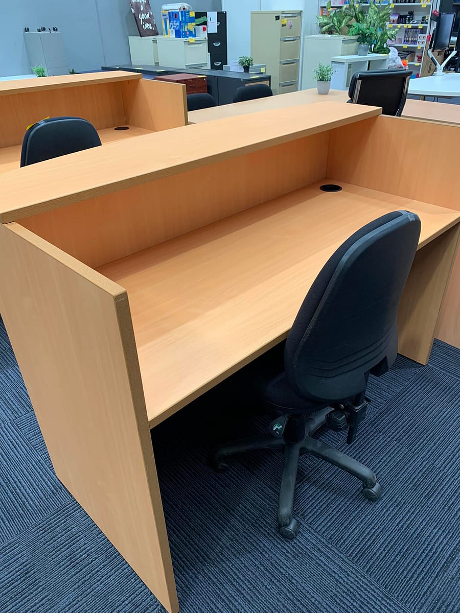 Second Hand Reception Desk/Counter (1500mm)